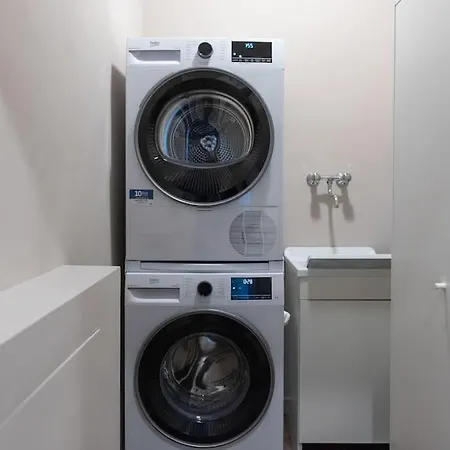 Private 82 * לוקה