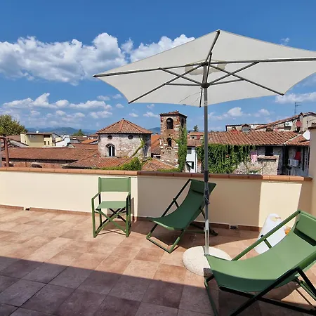 Private 82 Apartment Lucca