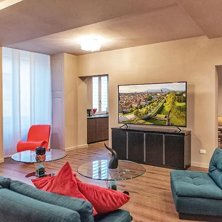 Private 82 * Λούκα